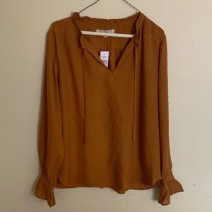 NWT LOFT Blouse in Marigold. 100% Rayon. Made in India. Size M